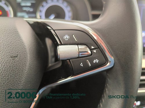 SKODA Kamiq 1.0 tsi black dots 110cv