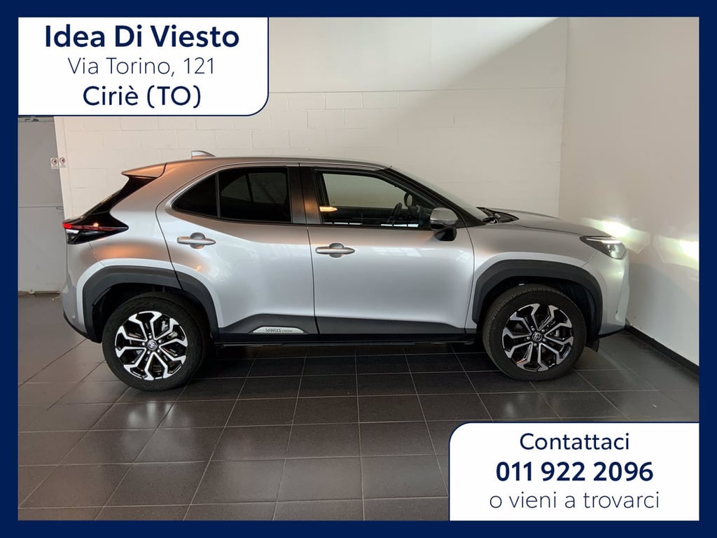 TOYOTA Yaris cross 1.5h trend fwd 116cv e-cvt