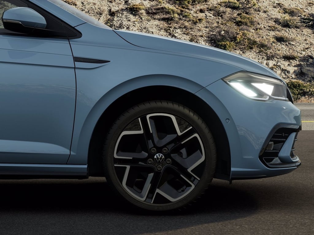VOLKSWAGEN Polo 1.0 tsi r-line plus 95cv