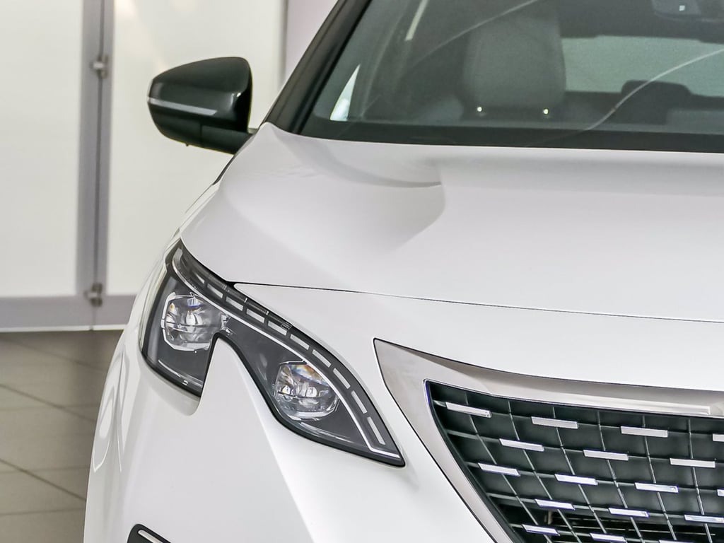 PEUGEOT 3008 4 porte 2.0 ecoboost 240cv titanium powershift