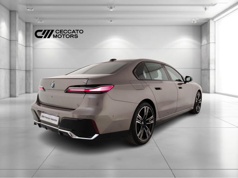 BMW 740d mhev xdrive msport auto