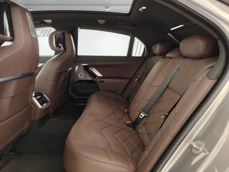 BMW 740d mhev xdrive msport auto