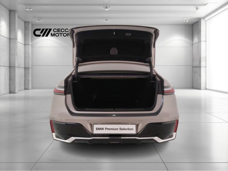 BMW 740d mhev xdrive msport auto