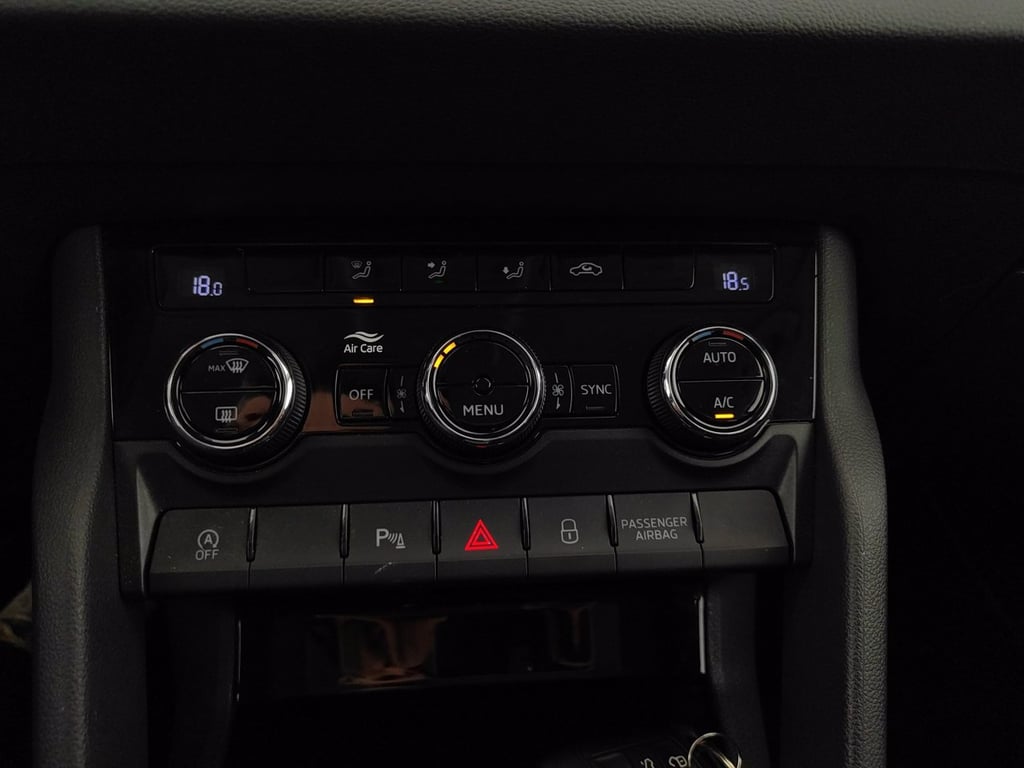 SKODA Karoq 2.0 TDI EVO SCR AMBITION DSG