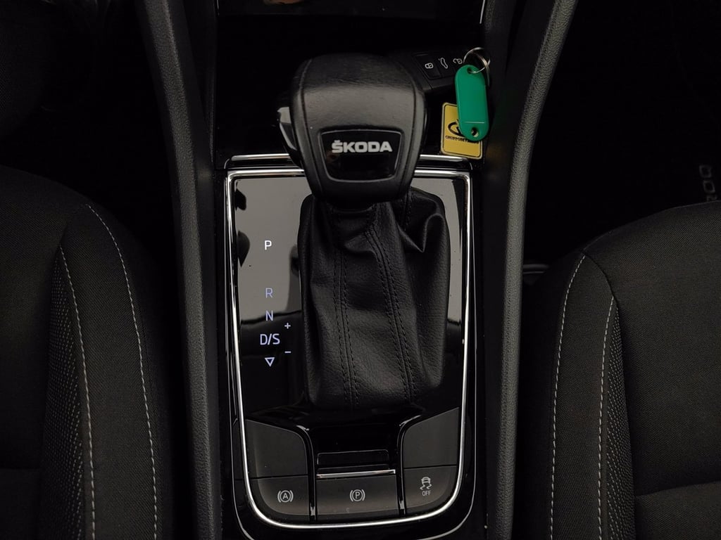 SKODA Karoq 2.0 TDI EVO SCR AMBITION DSG