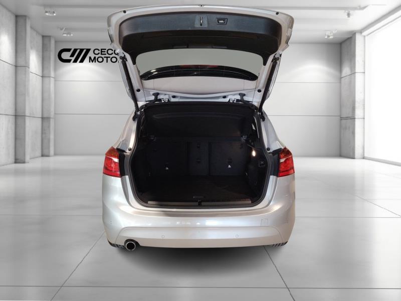 BMW 216d active tourer auto