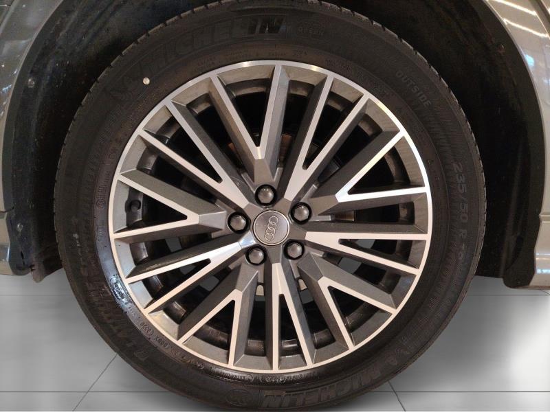 AUDI Q3 35 2.0 tdi s line edition s-tronic