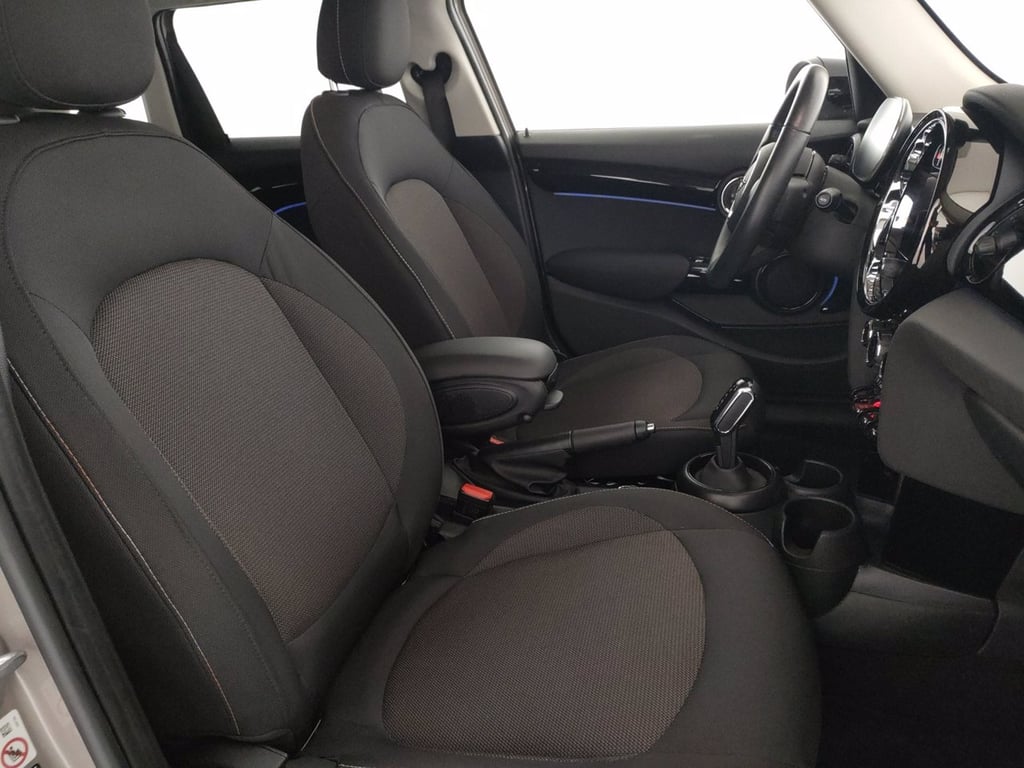 MINI Mini 5p 1.5 cooper classic auto