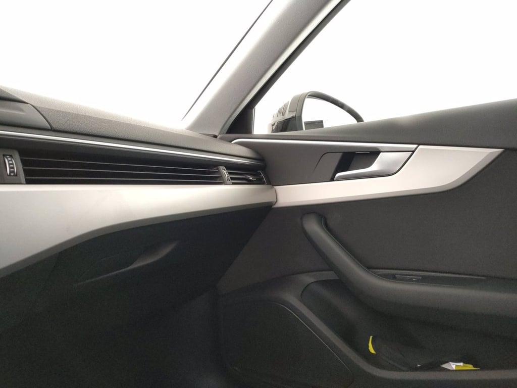AUDI A4 30 2.0 tdi mhev business advanced 136cv s-tronic