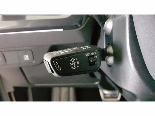 AUDI Q4 e-tron 40