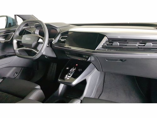 AUDI Q4 e-tron 40