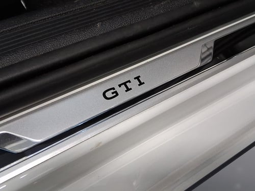 VOLKSWAGEN Polo 5p 2.0 tsi gti 200cv dsg