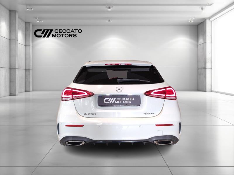 MERCEDES A 250 premium night edition 4matic auto