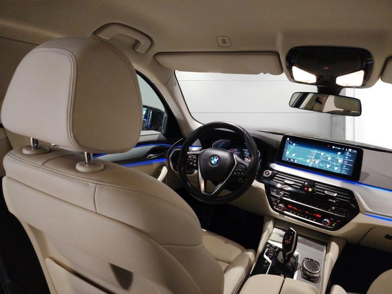 BMW 520d mhev 48v xdrive luxury auto