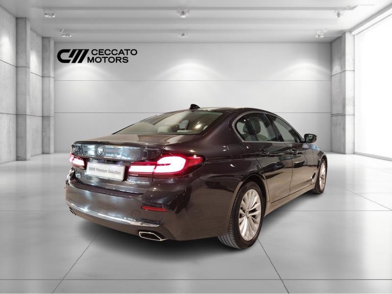 BMW 520d mhev 48v xdrive luxury auto