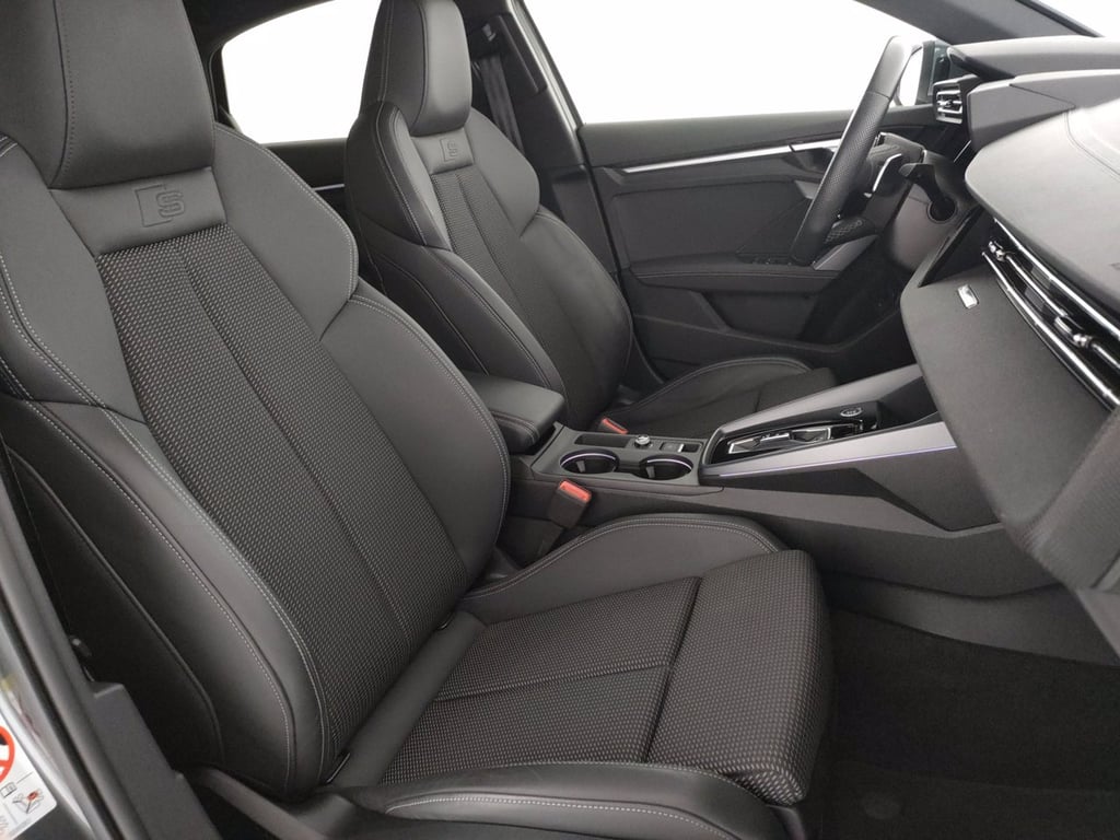 AUDI A3 sedan 2.0 tdi s line edition 150cv s-tronic