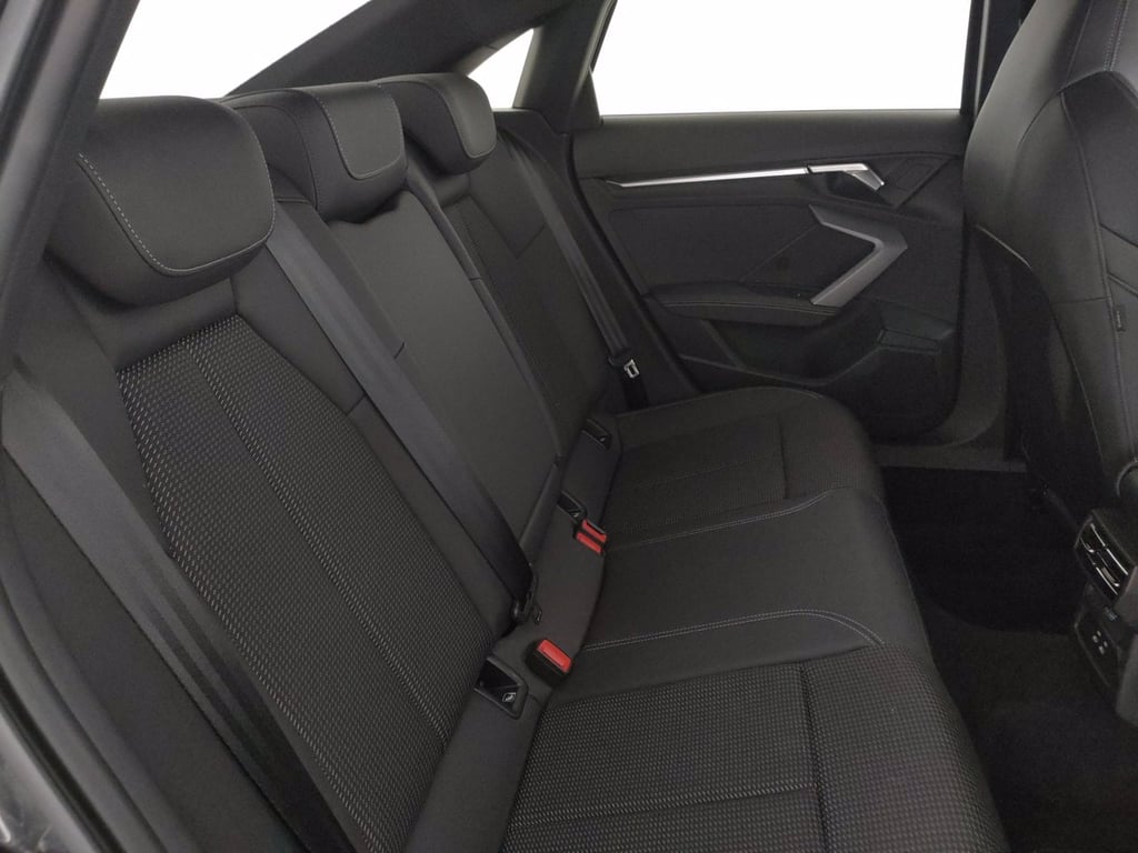 AUDI A3 sedan 2.0 tdi s line edition 150cv s-tronic