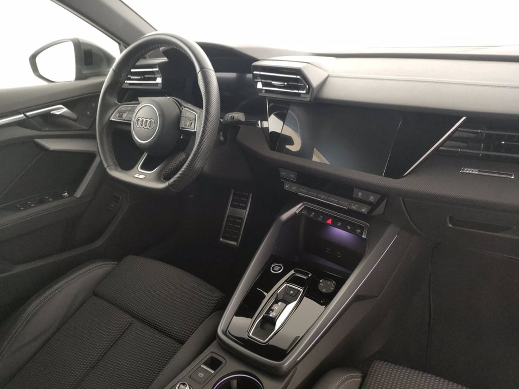 AUDI A3 sedan 2.0 tdi s line edition 150cv s-tronic