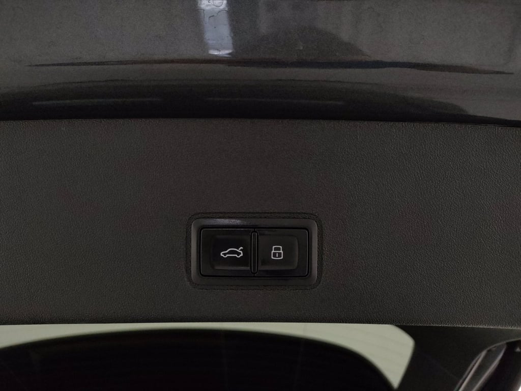 AUDI Q3 1.5 e-hybrid s line edition 272cv s-tronic