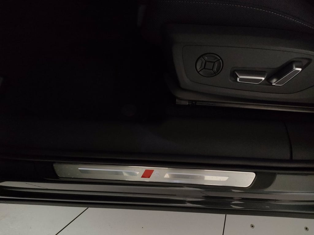 AUDI Q3 1.5 e-hybrid s line edition 272cv s-tronic
