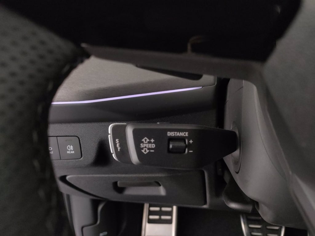 AUDI Q3 1.5 e-hybrid s line edition 272cv s-tronic
