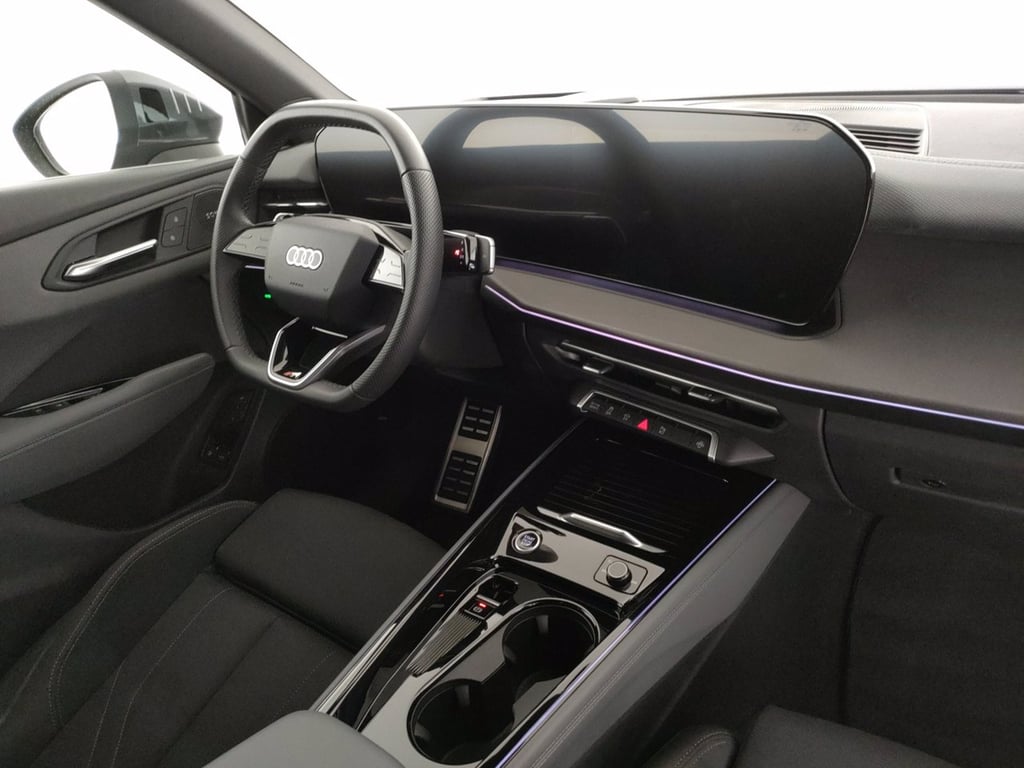 AUDI Q3 1.5 e-hybrid s line edition 272cv s-tronic