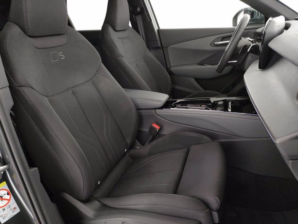 AUDI Q3 1.5 e-hybrid s line edition 272cv s-tronic