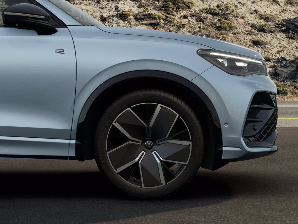 VOLKSWAGEN Tiguan 1.5 etsi r-line plus 150cv dsg