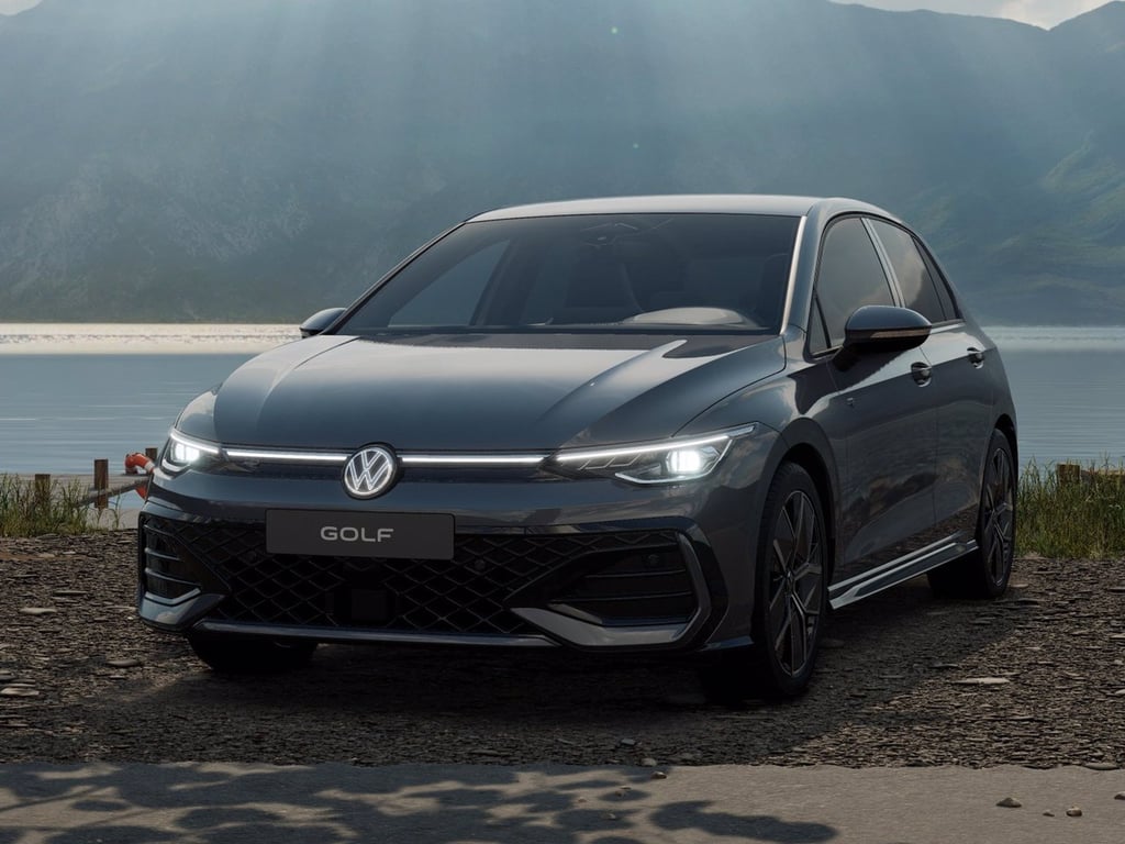 VOLKSWAGEN Golf 1.5 etsi r-line plus 115cv dsg