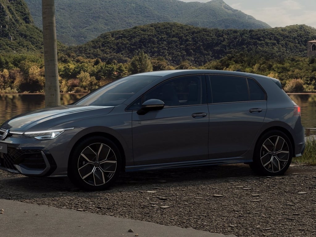 VOLKSWAGEN Golf 1.5 etsi r-line plus 115cv dsg