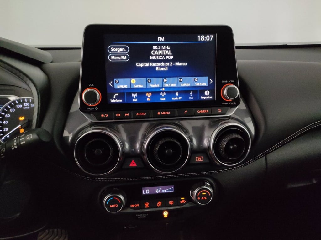 NISSAN Juke 1.6 hev n-connecta