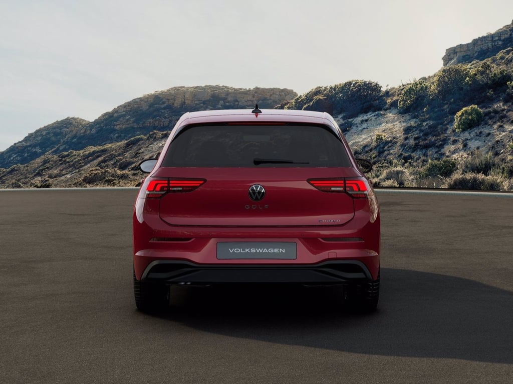 VOLKSWAGEN Golf 1.5 tsi ehybrid edition plus 204cv dsg
