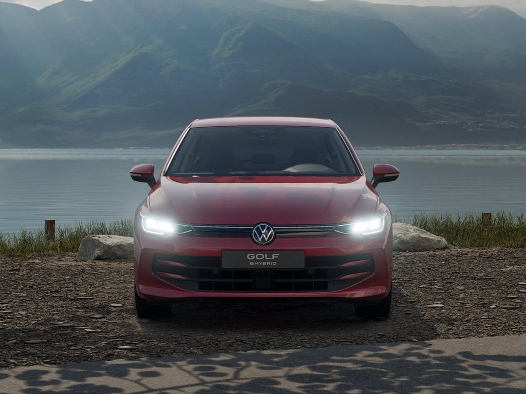 VOLKSWAGEN Golf 1.5 tsi ehybrid edition plus 204cv dsg