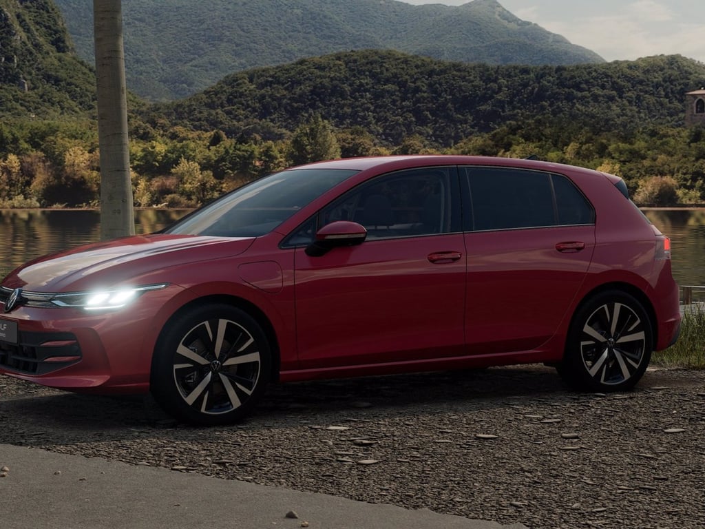 VOLKSWAGEN Golf 1.5 tsi ehybrid edition plus 204cv dsg