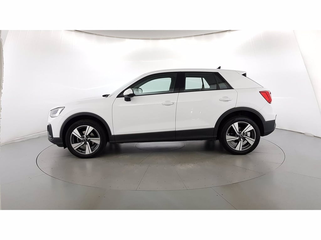 AUDI Q2 30 2.0 tdi admired s-tronic