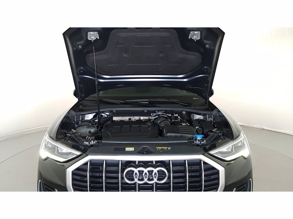 AUDI Q3 35 2.0 tdi business advanced s-tronic