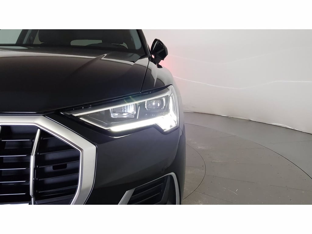 AUDI Q3 35 2.0 tdi business advanced s-tronic