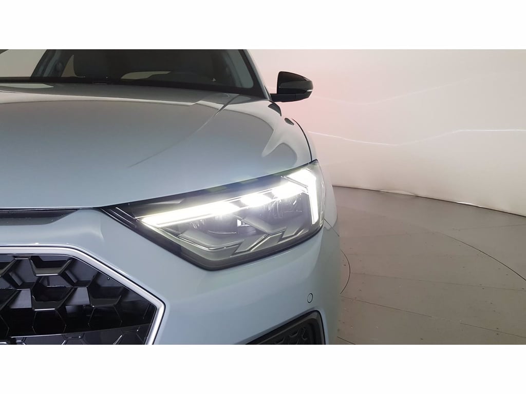 AUDI A1 sportback 30 1.0 tfsi business 116cv s-tronic