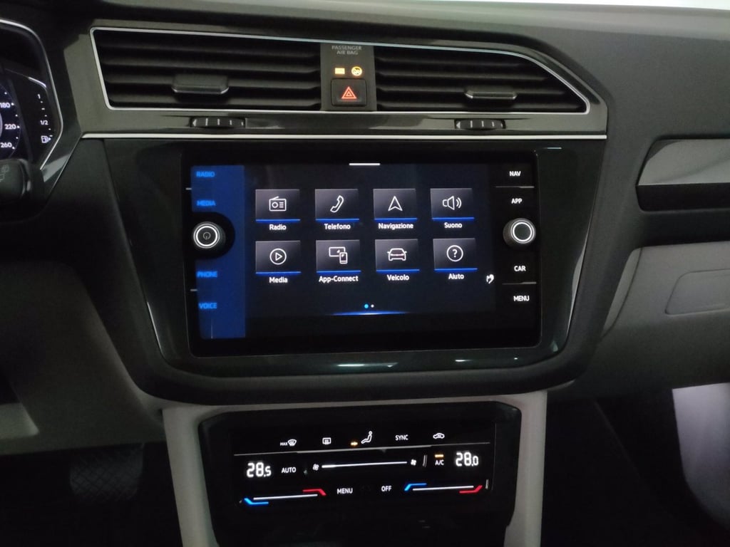 VOLKSWAGEN Tiguan 2.0 tsi elegance 4motion 190cv dsg