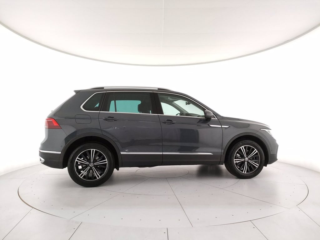 VOLKSWAGEN Tiguan 2.0 tsi elegance 4motion 190cv dsg