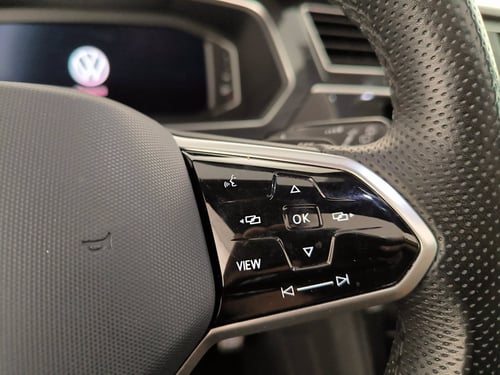 VOLKSWAGEN Tiguan 2.0 tdi r-line 150cv dsg