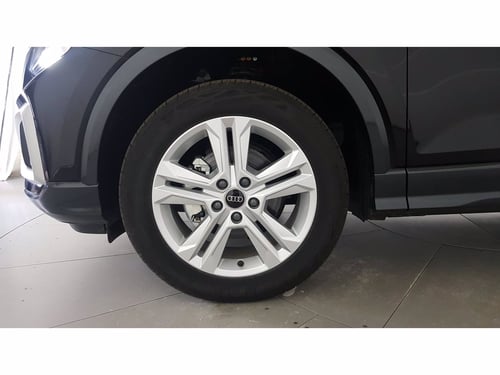 AUDI Q2 30 2.0 tdi business advanced