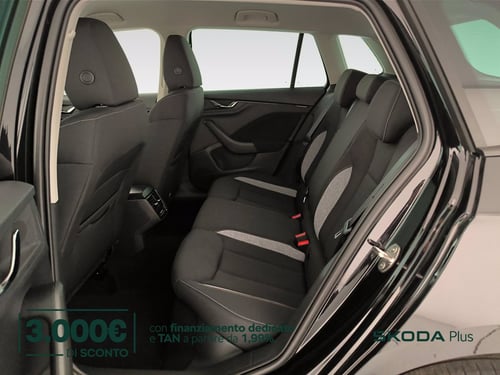 SKODA Kamiq 1.0 tsi black dots 115cv