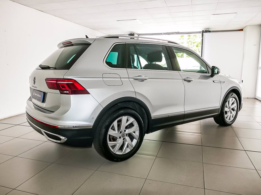 VOLKSWAGEN Tiguan 2.0 tdi elegance 150cv dsg