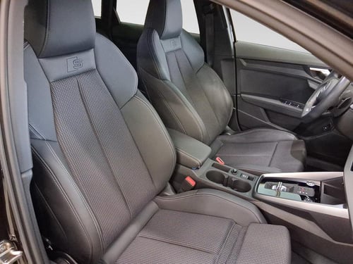 AUDI A3 sportback 40 2.0 tdi identity black quattro s-tronic