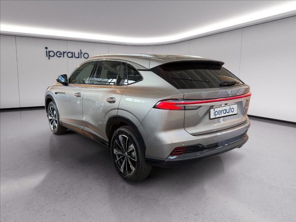 MG HS 1.5 hybrid+ Luxury auto