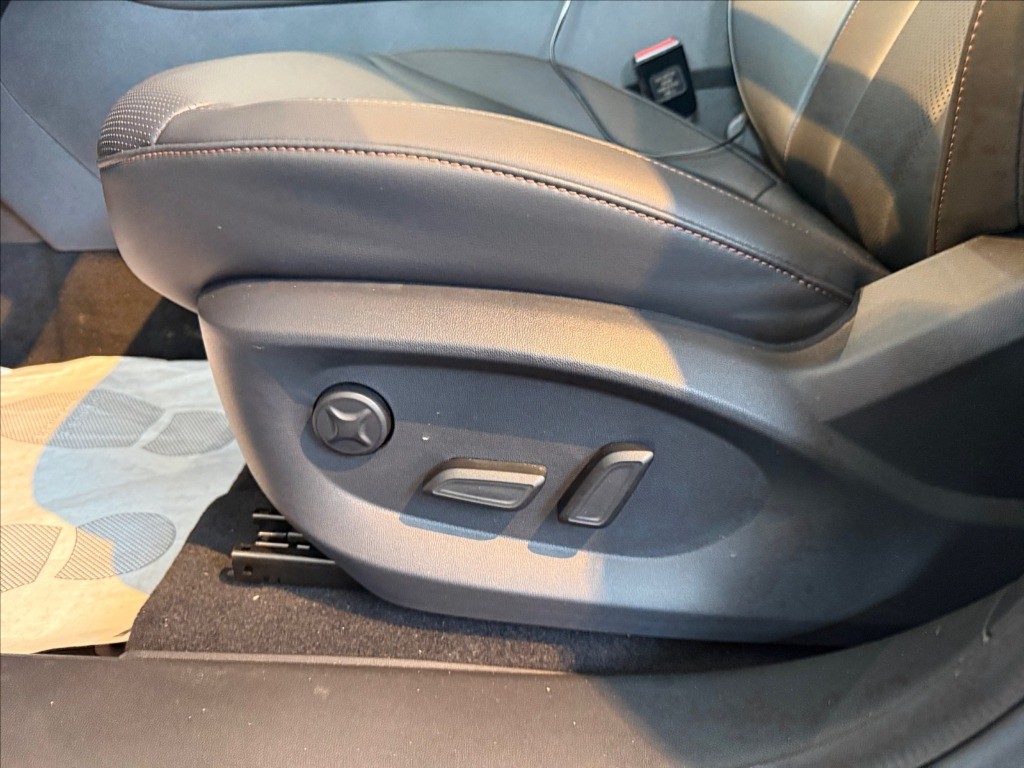 MG HS 1.5 hybrid+ Luxury auto