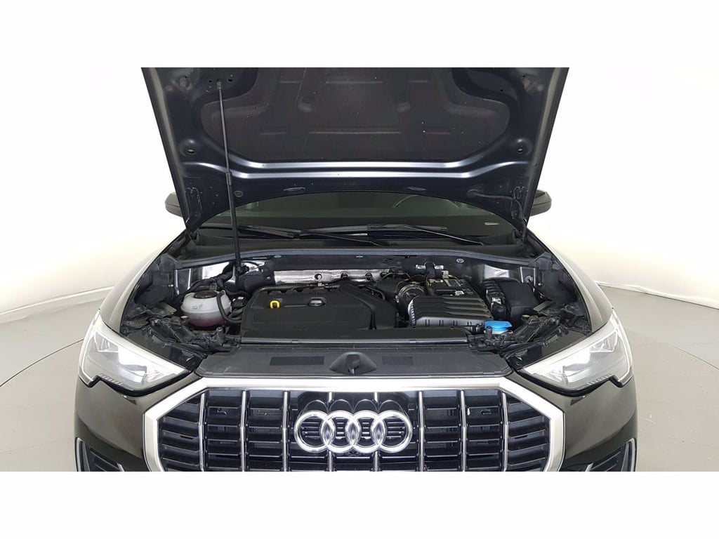 AUDI Q3 35 1.5 tfsi mhev business advanced s-tronic
