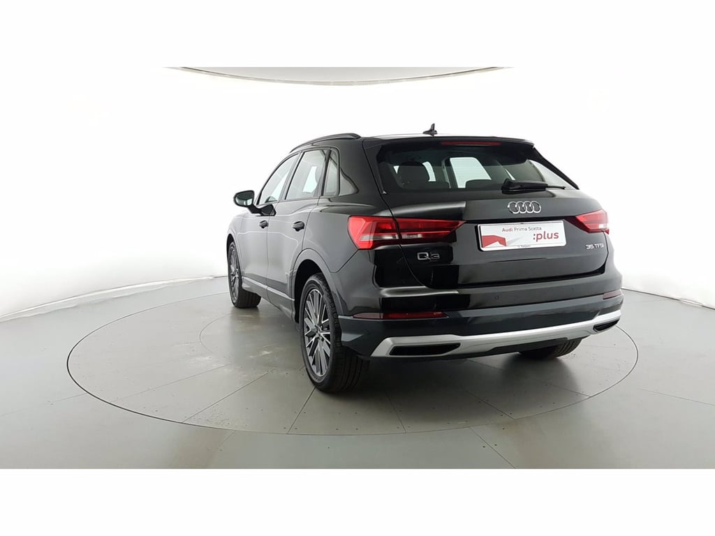 AUDI Q3 35 1.5 tfsi mhev business advanced s-tronic