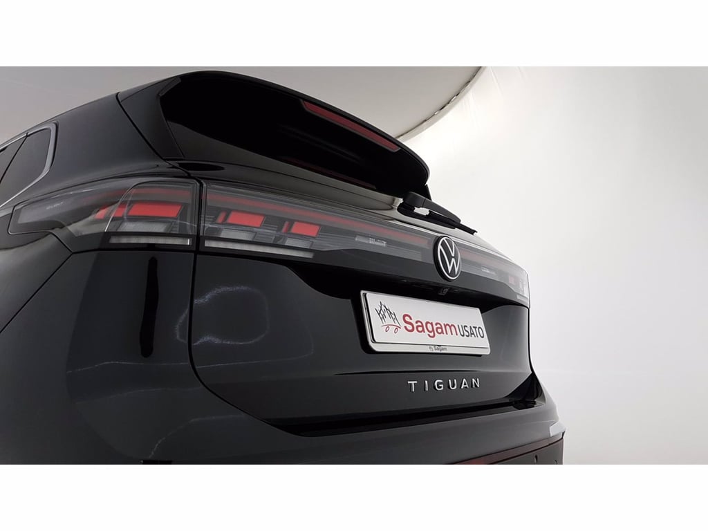 VOLKSWAGEN Tiguan 2.0 tdi elegance 150cv dsg